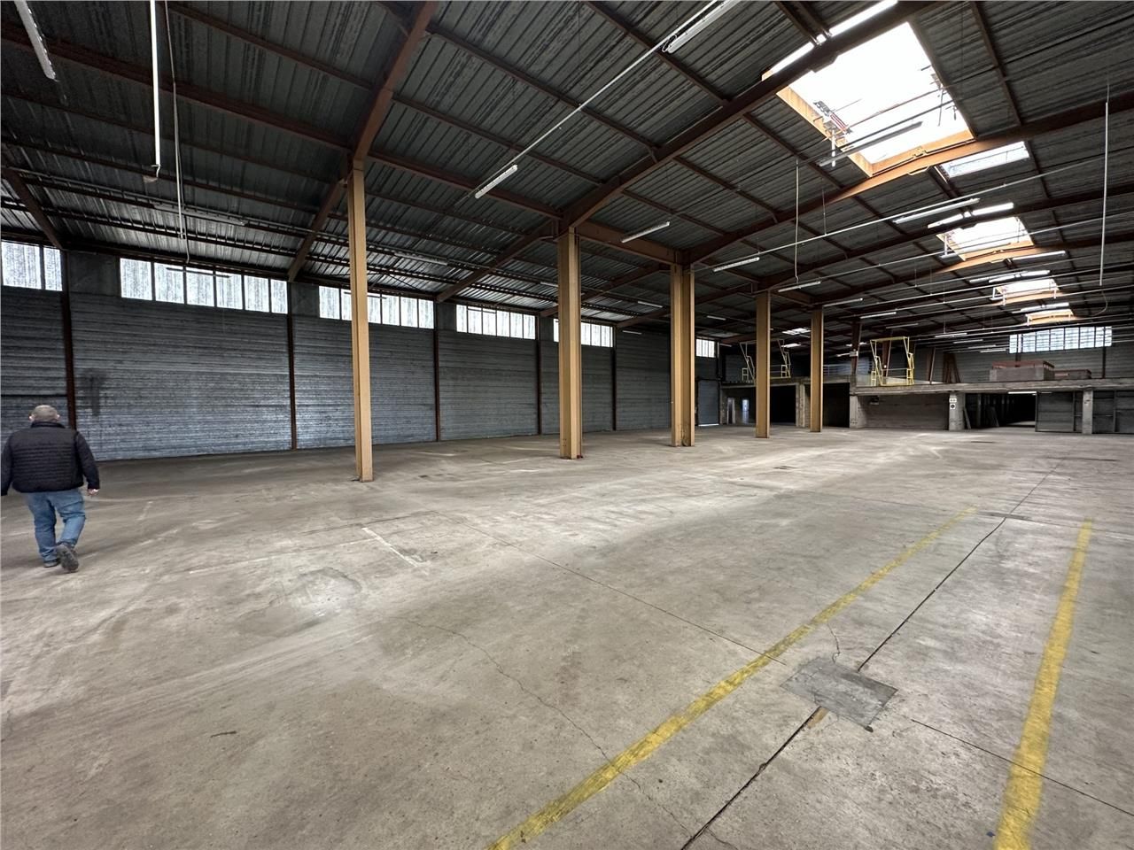 3658 m² pour ce local en vente à Mainvilliers