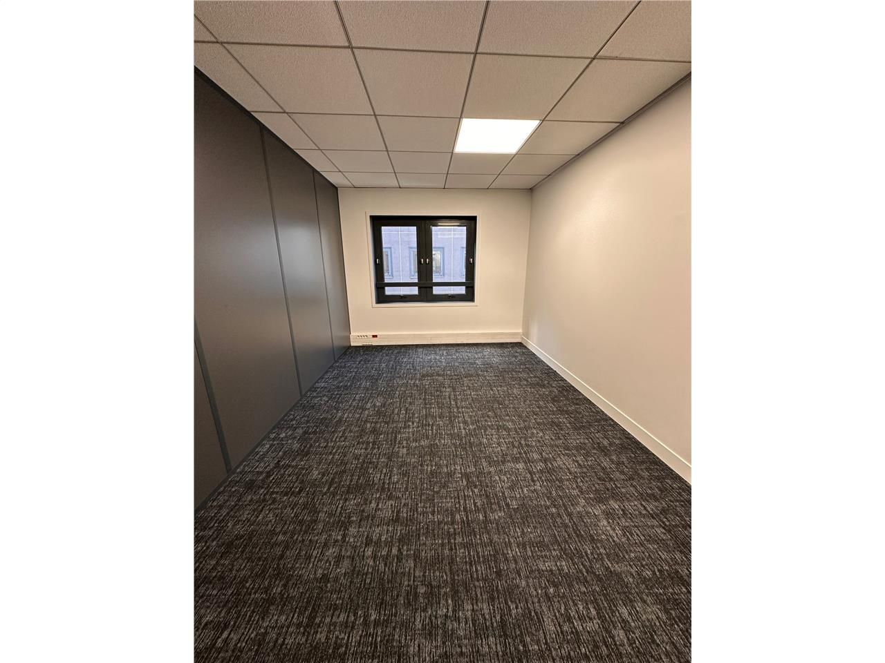 Location bureaux 30 m² à Suresnes