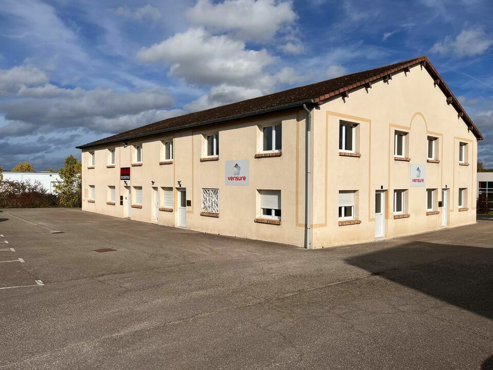 Location bureaux 85 m² non divisibles