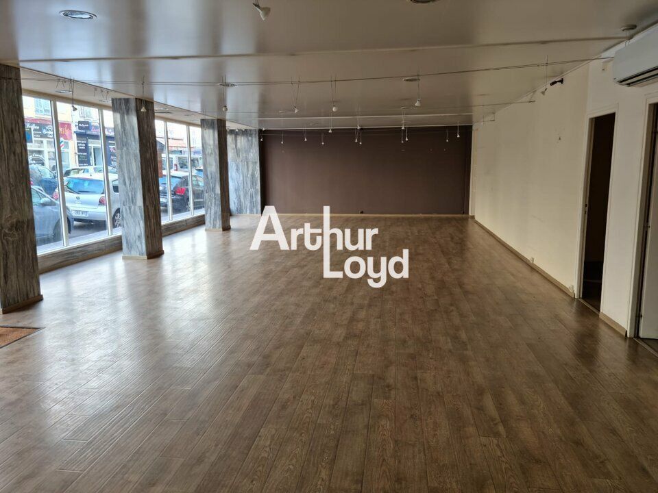 Vente local commercial 215 m² non divisibles