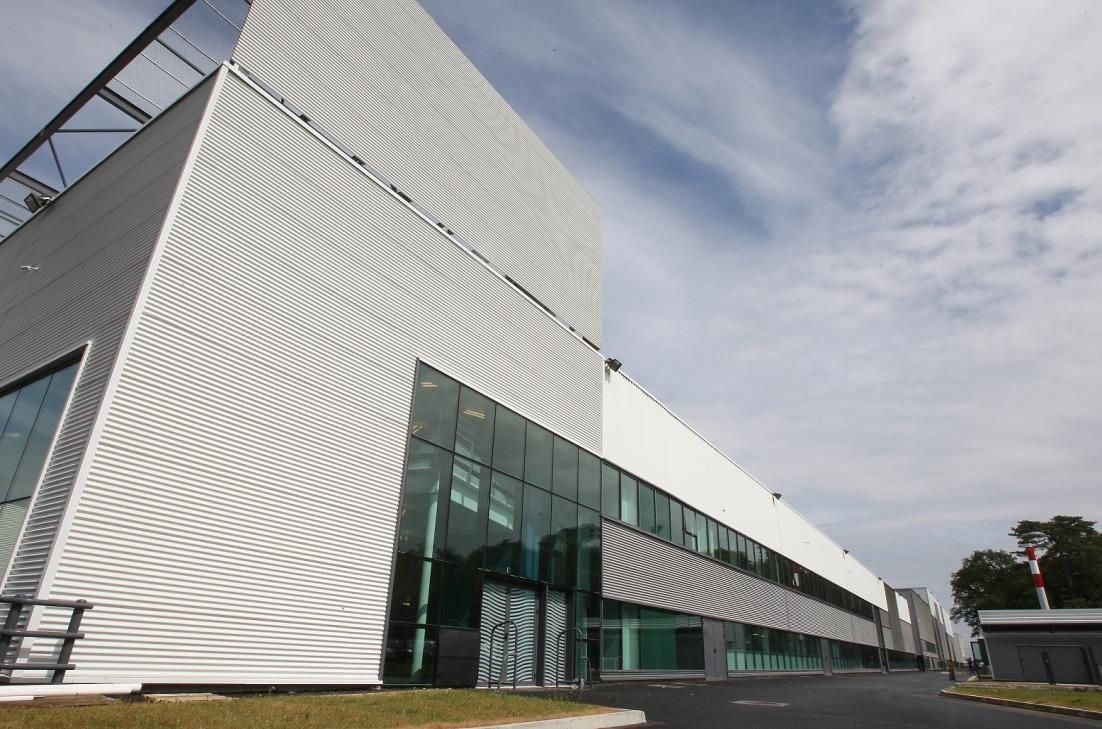 Location entrepôts 177 m² divisibles à partir de 96 m²