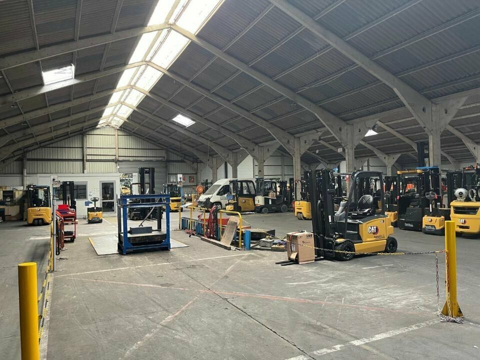 Bâtiment industriel à louer de 3 374m² - Calais (62)