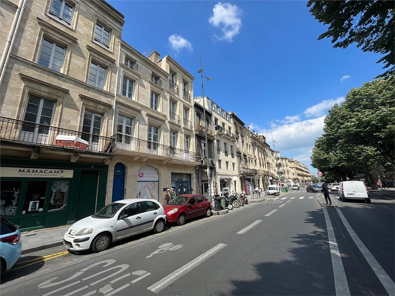 Vente local commercial 140.00 m² à BORDEAUX