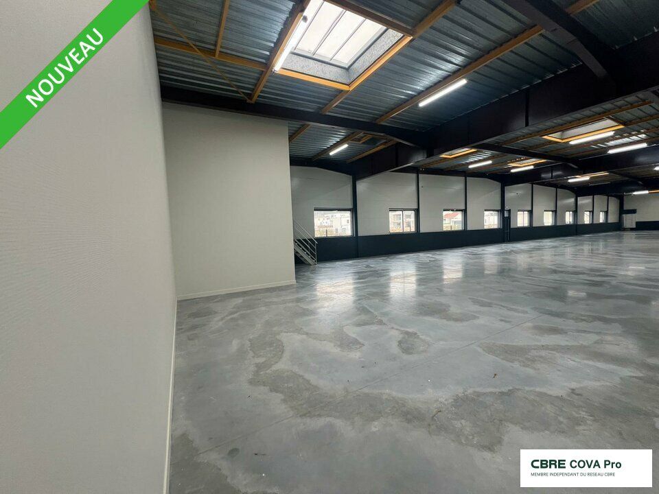 Secteur CHATILLON LE DUC - Bâtiment 2 300 m²