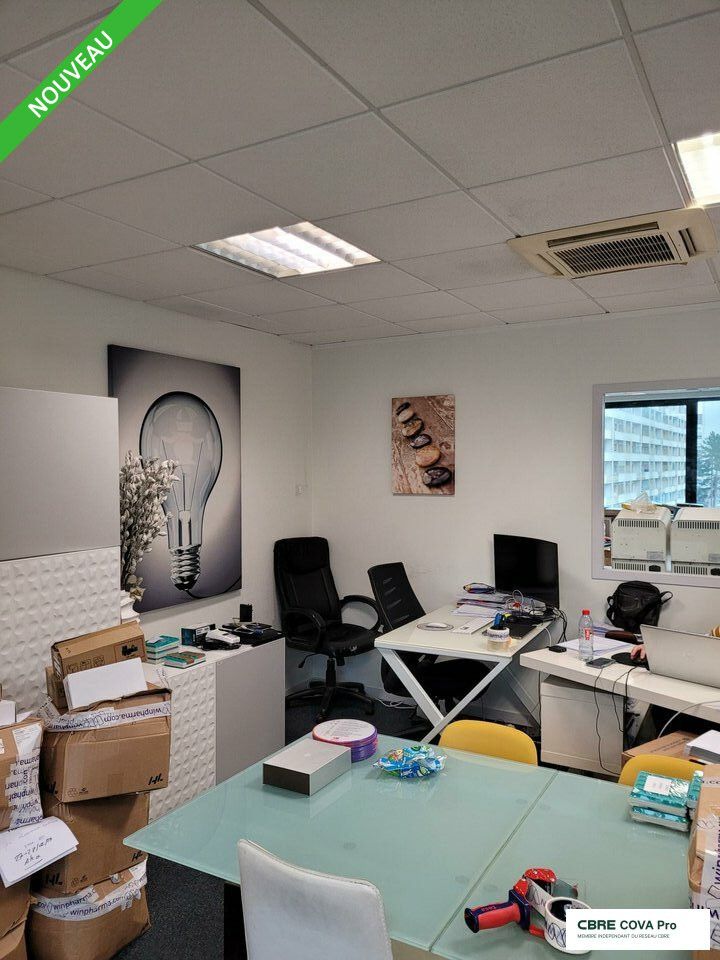 Location bureaux 98 m² non divisibles