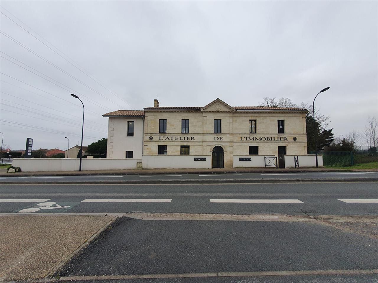 Location bureaux 11.00 m² à BOULIAC