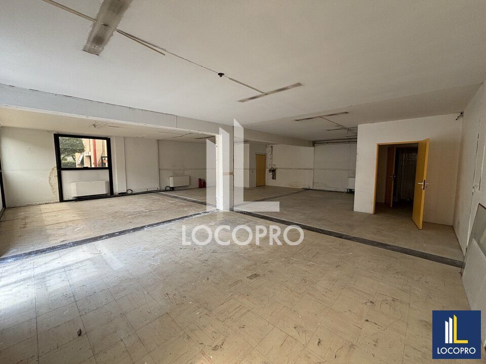 À LOUER - BUREAU - 114 M2 -  CAP 3000