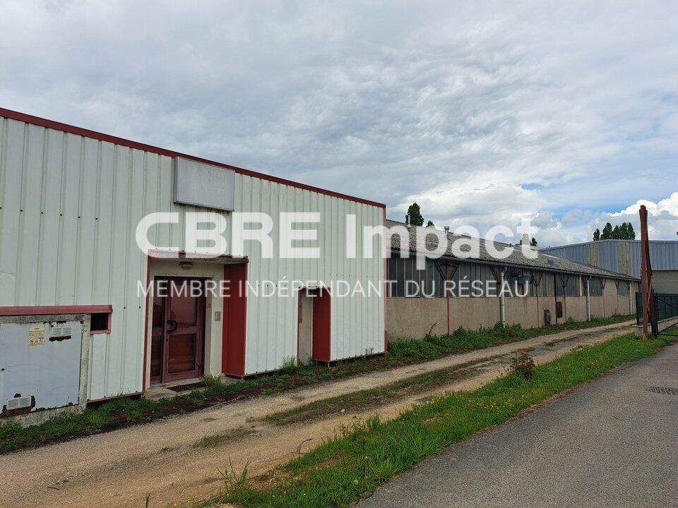 A VENDRE - 1000M² - LONGVIC