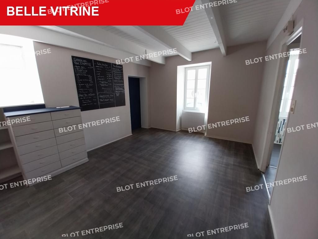 Vente local commercial 205 m² non divisibles