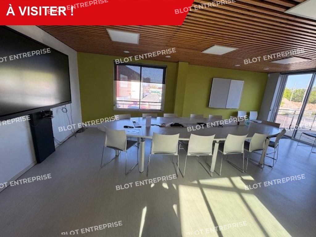Vente bureaux 1082 m² non divisibles