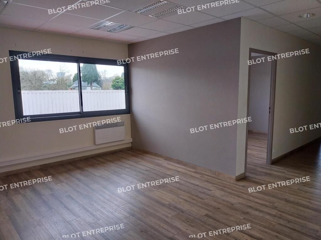 Location bureaux 80 m² non divisibles