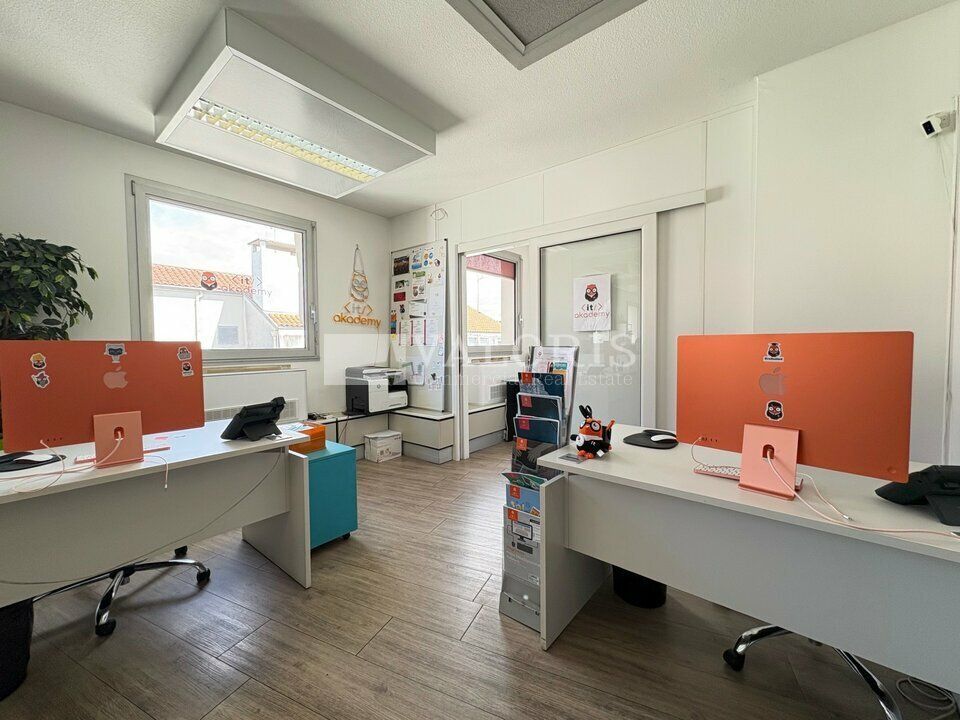 Location bureaux 265.1 m² non divisibles