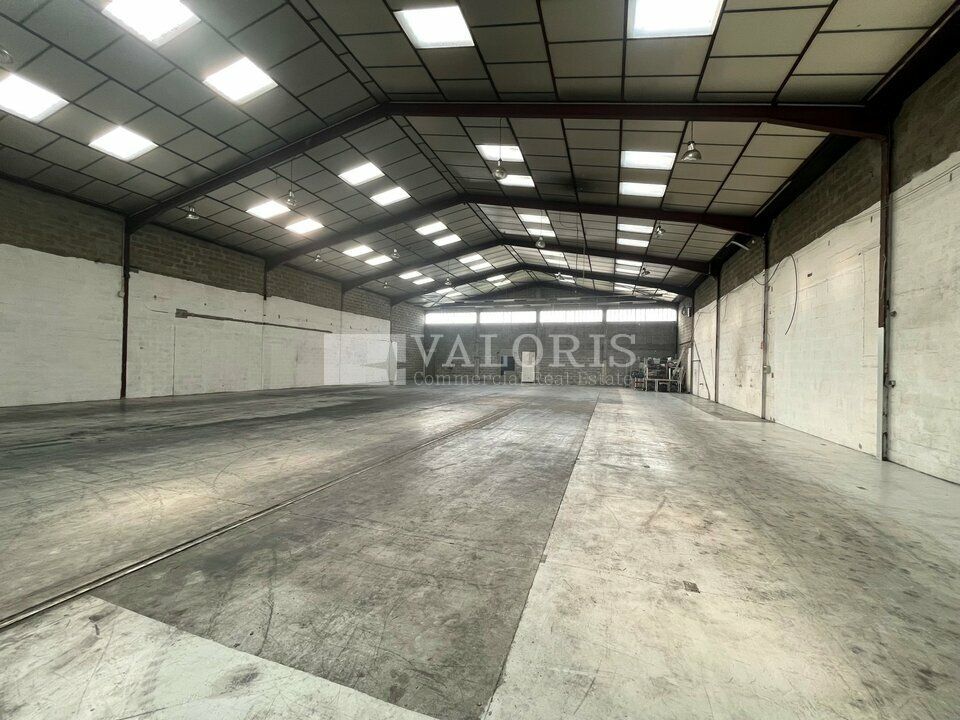Location activité/entrepôt - 1000 m²