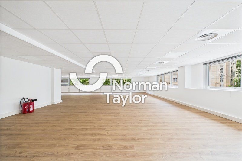 Location bureaux 292 m² non divisibles