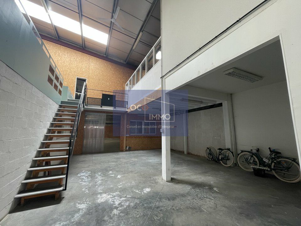 À LOUER – Local d'activité de 440 m² – Lormont (33)