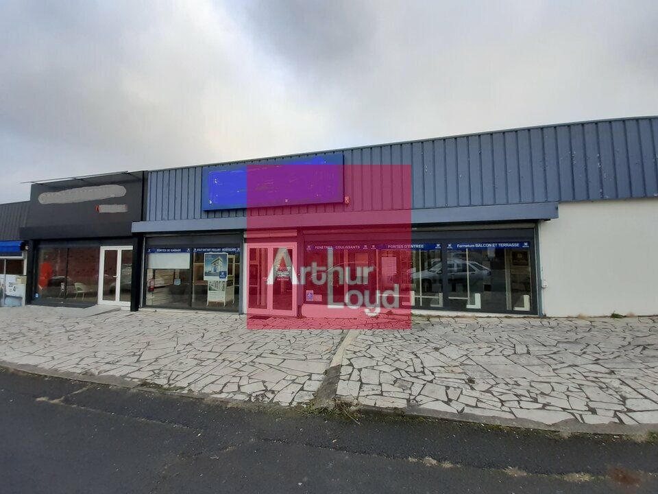 Location local commercial 300 m² non divisibles