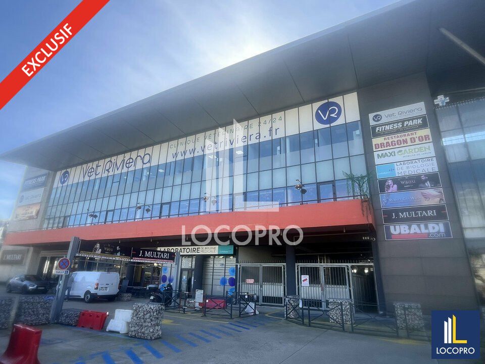 DROIT AU BAIL - LOCAL COMMERCIAL 60M2 + TERRASSE - COMPLEXE CASTELLI