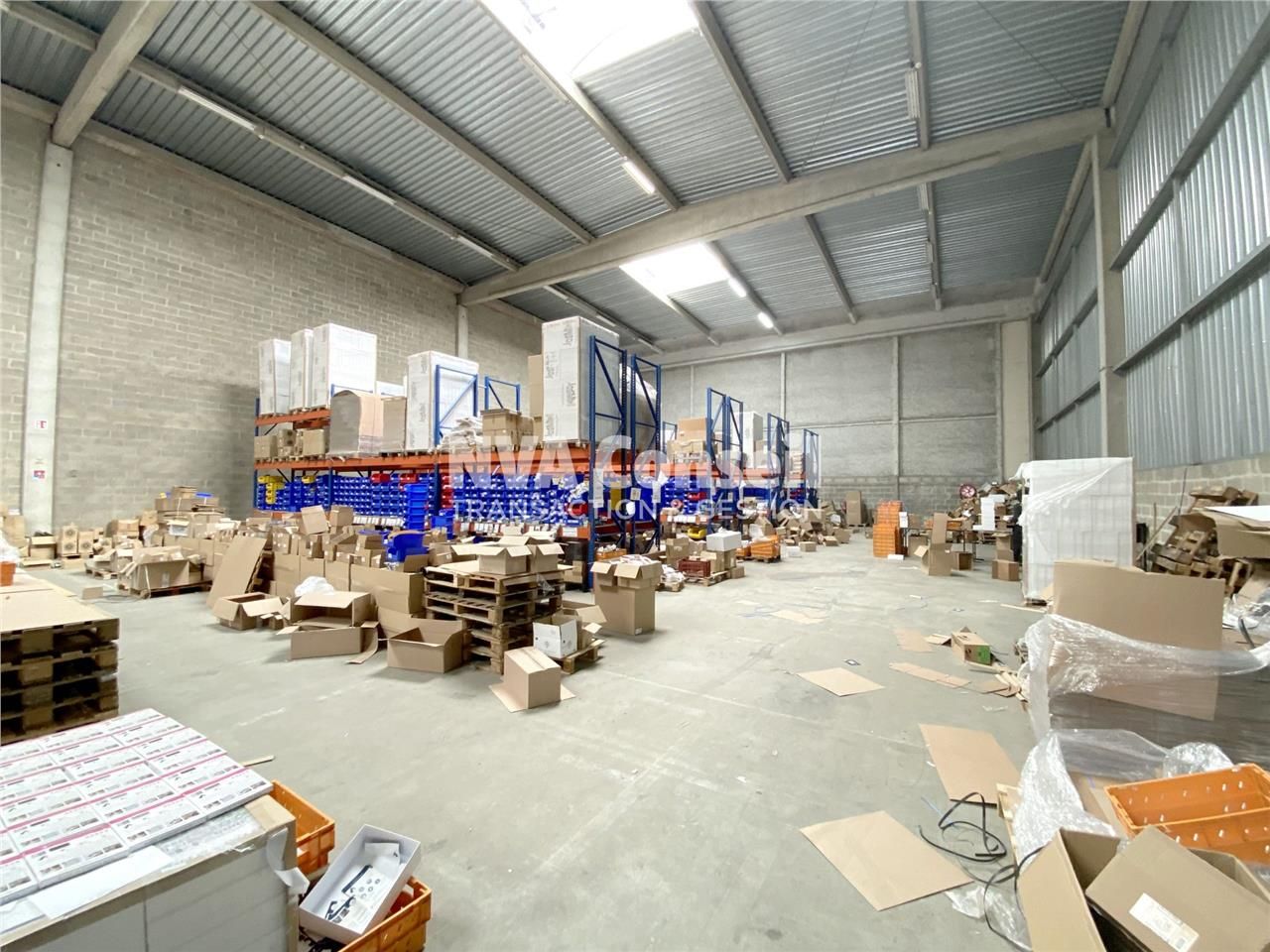 Location local d''activités 2319 m² à Herblay