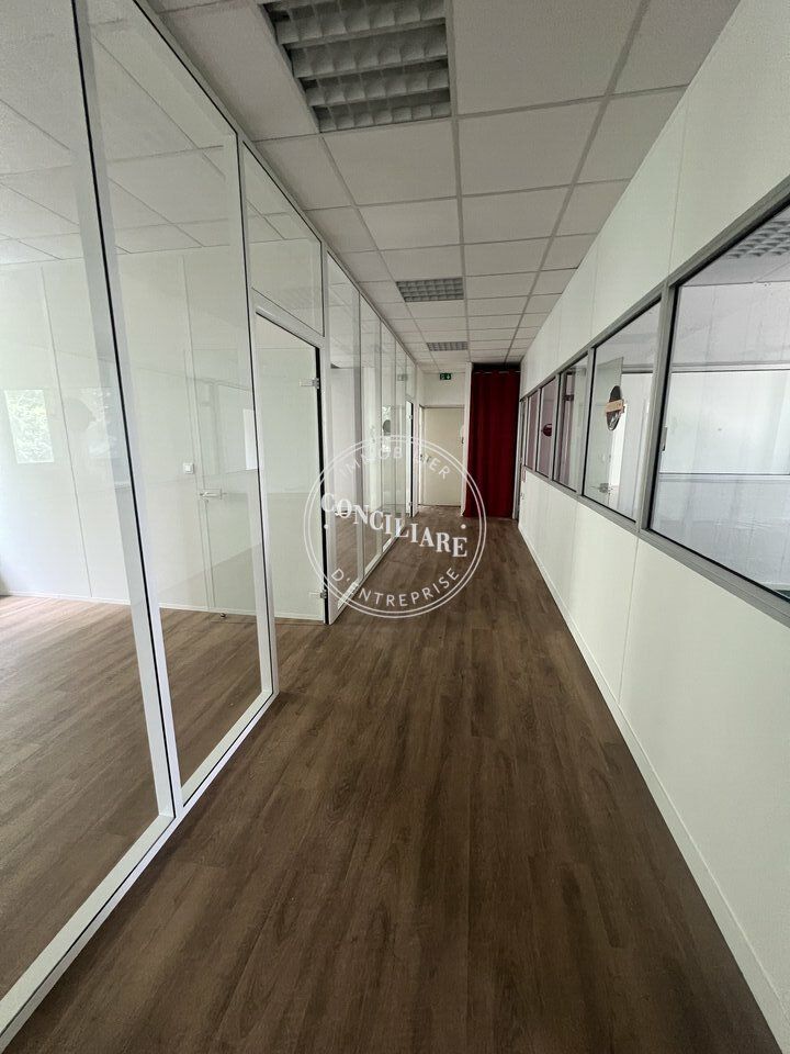 Location bureaux 170 m² non divisibles