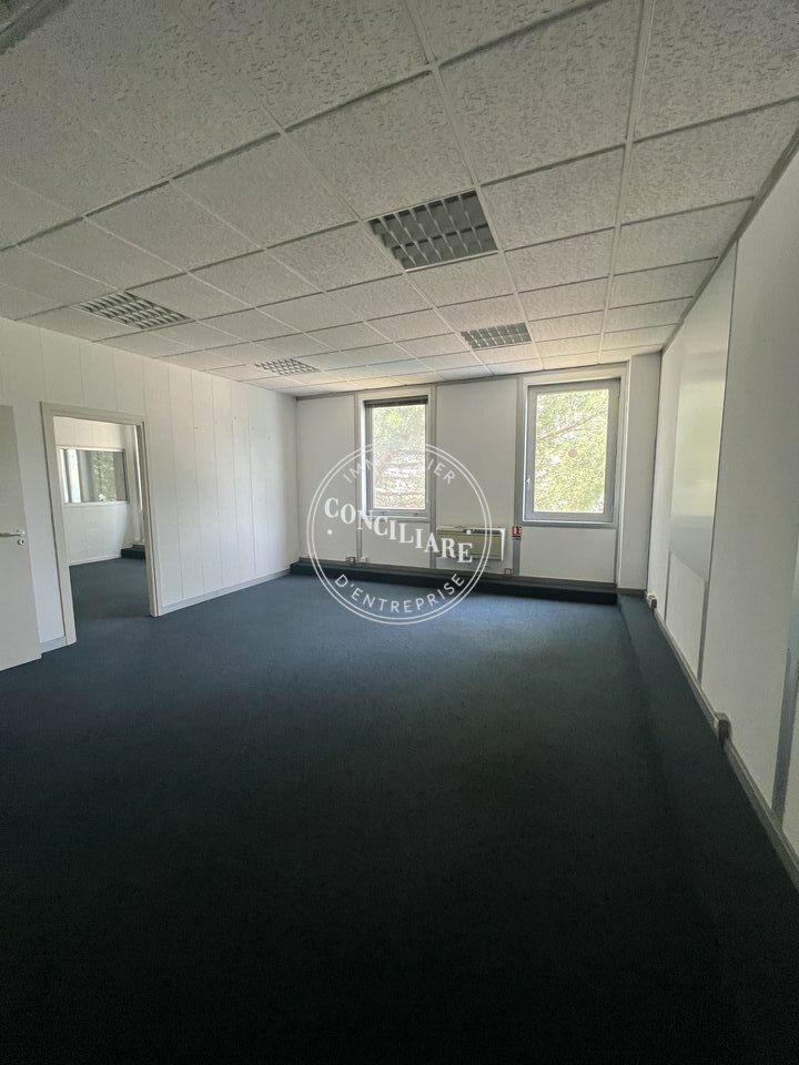 LOCATION BUREAUX MONTAUDRAN 