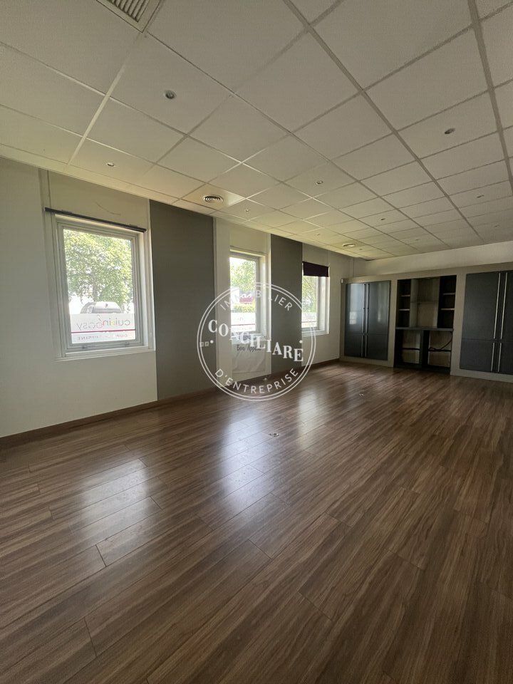 Location bureaux 180 m² non divisibles