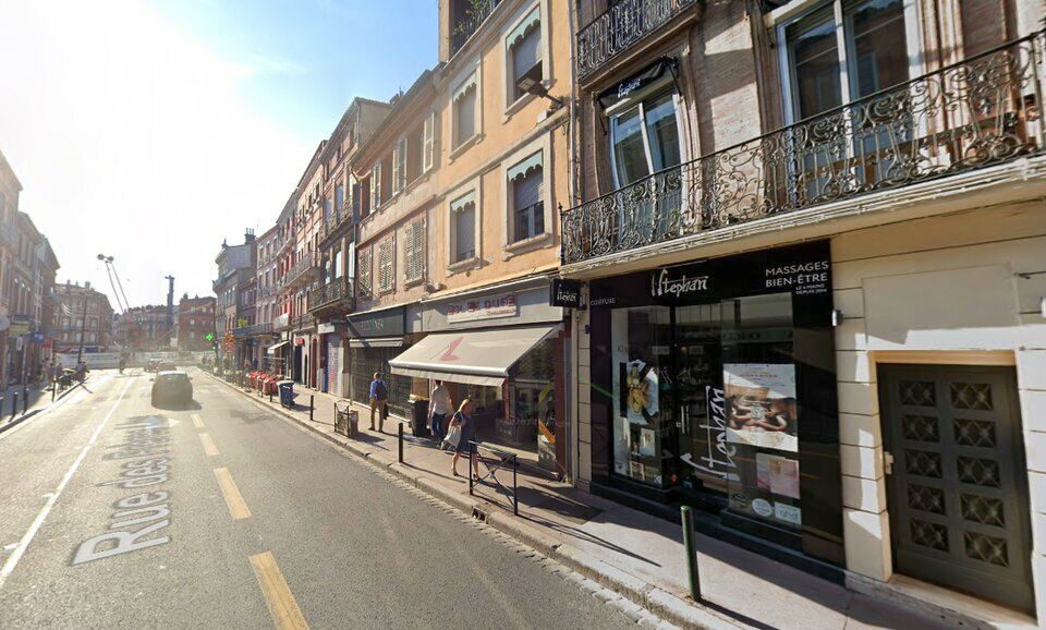 Location local commercial 140 m² non divisibles