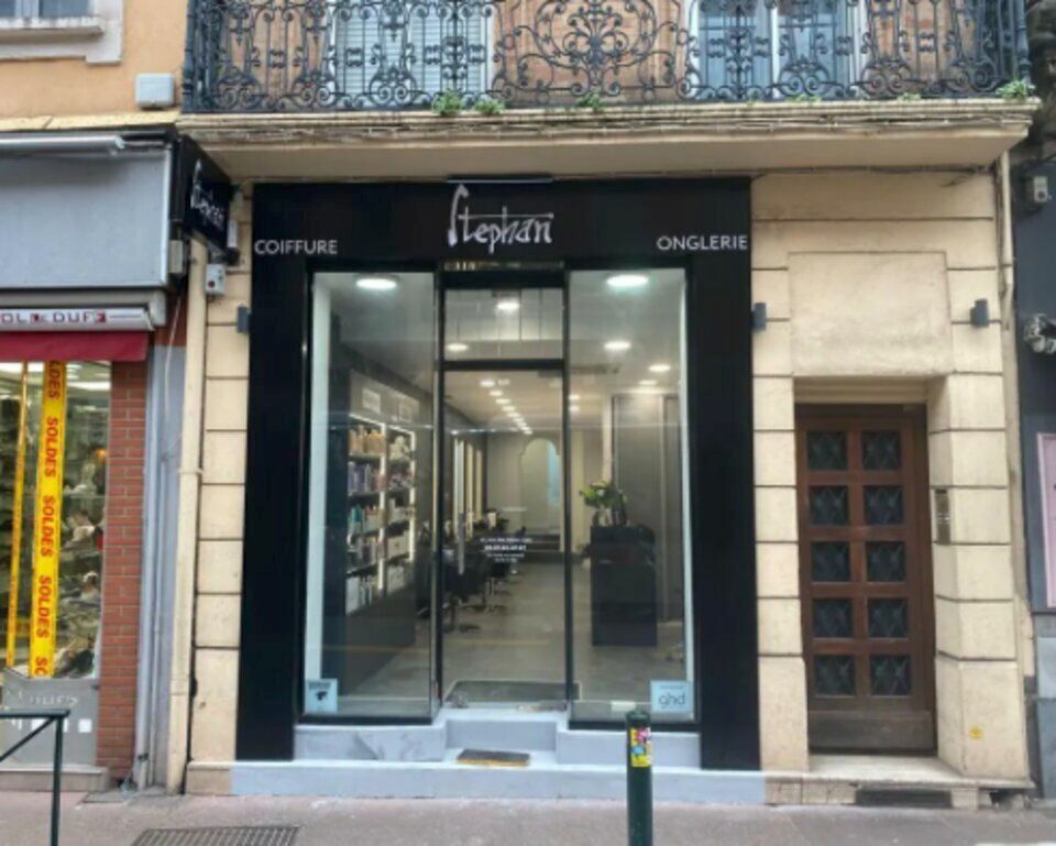 PLACE DUPUY - SALON DE COIFFURE 140M2 - VENTE FOND DE COMMERCE.