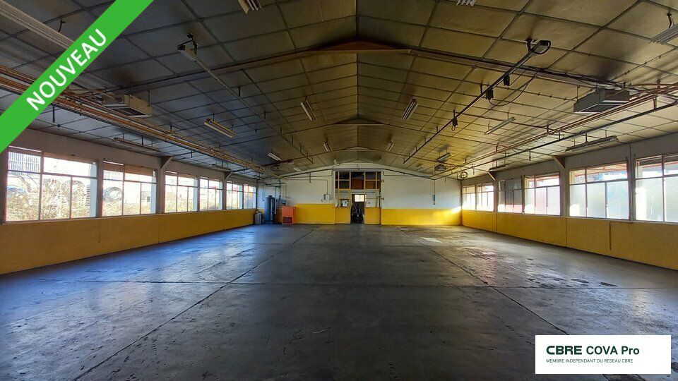 Locaux d'activité 1 200 m² à louer - PIREY 25480