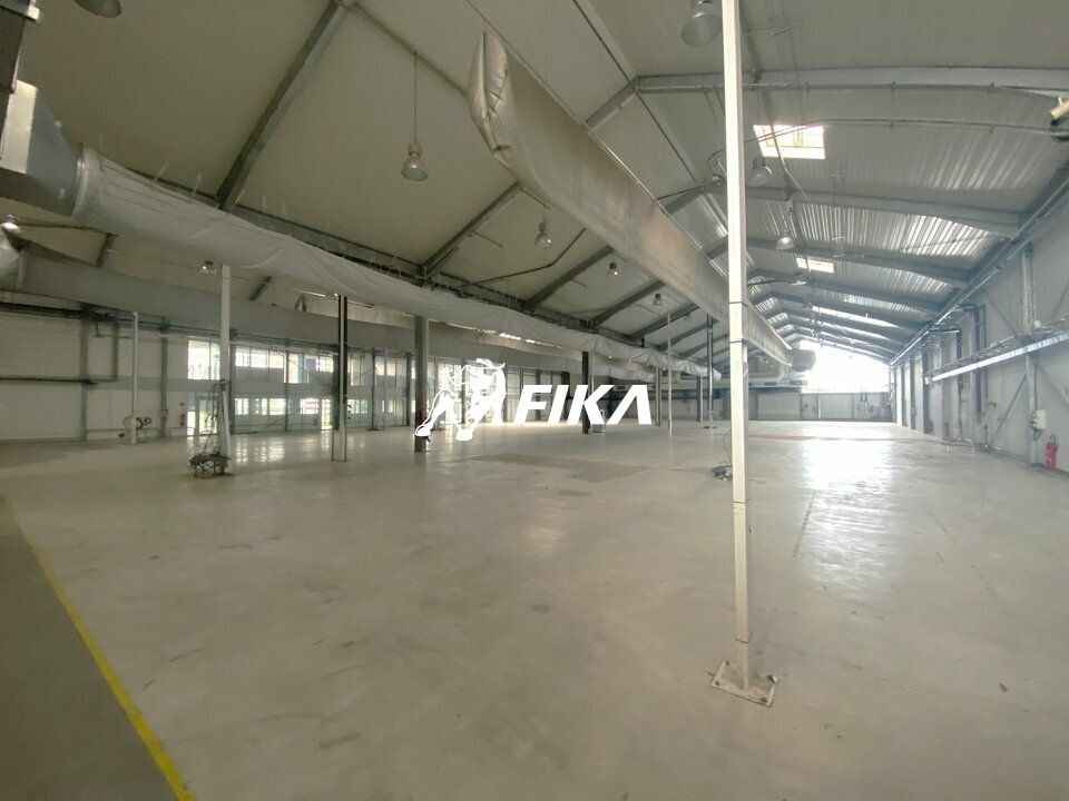 A LOUER LOCAL D'ACTIVITE 3 848 m² - (31300) TOULOUSE