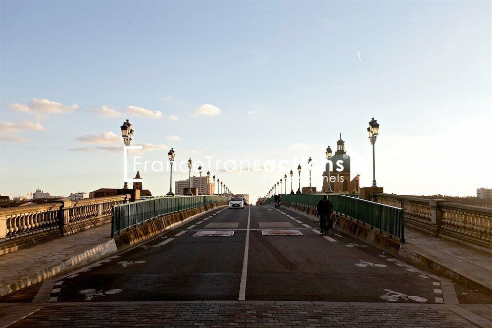 OPPORTUNITE - A CEDER DROIT AU BAIL 250m² - EN HYPERCENTRE VILLE