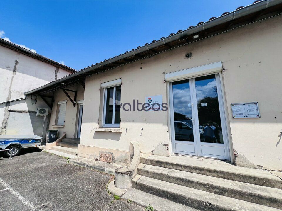 Location bureaux 80 m² non divisibles