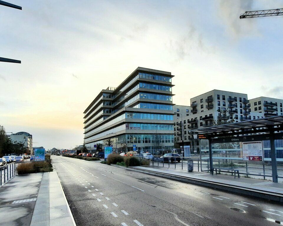 Location bureaux 1469 m² divisibles à partir de 727 m²