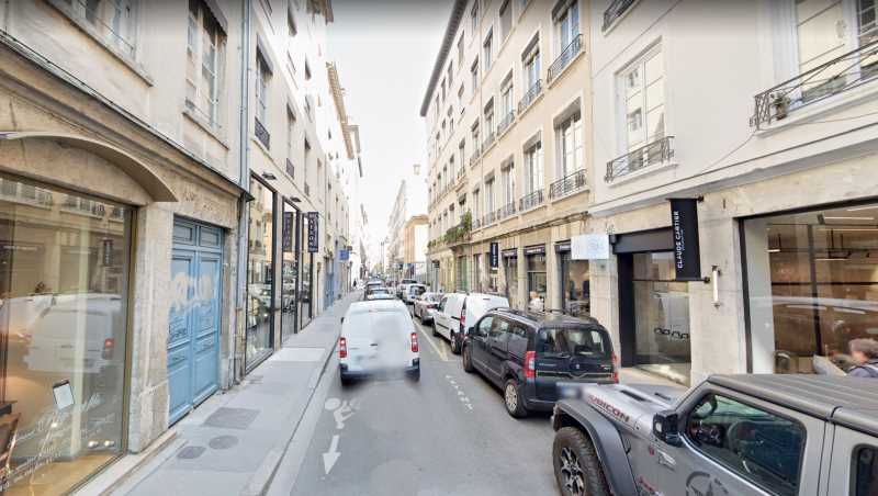 Local Commercial de 150 m² à louer