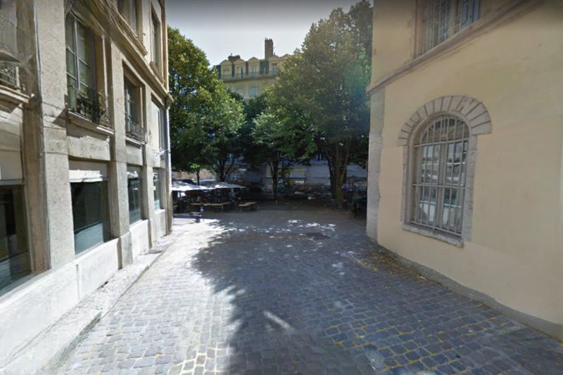 Local commercial à céder à Lyon 5. 