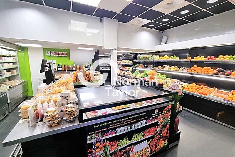 Location local commercial 75 m² non divisibles