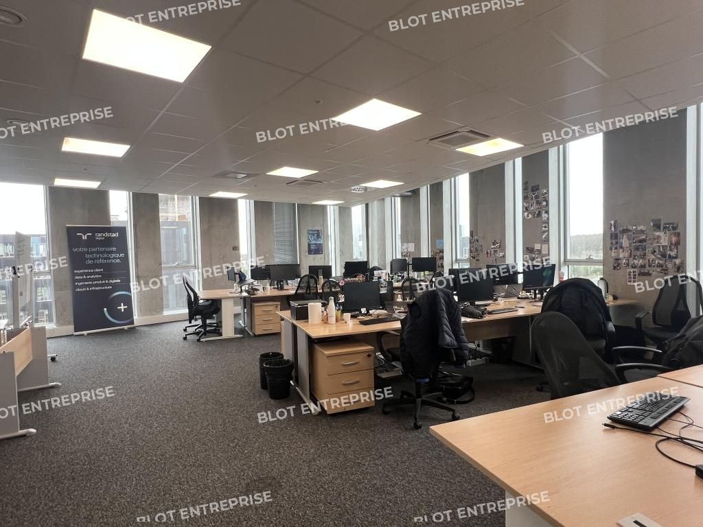 Location bureaux 804 m² non divisibles