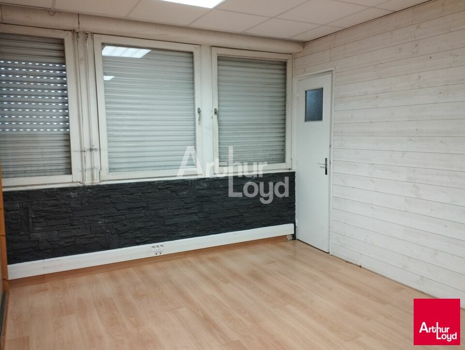 LE RHEU - LOCAL D'ACTIVITE INDEPENDANT A LOUER - 2 180 m²