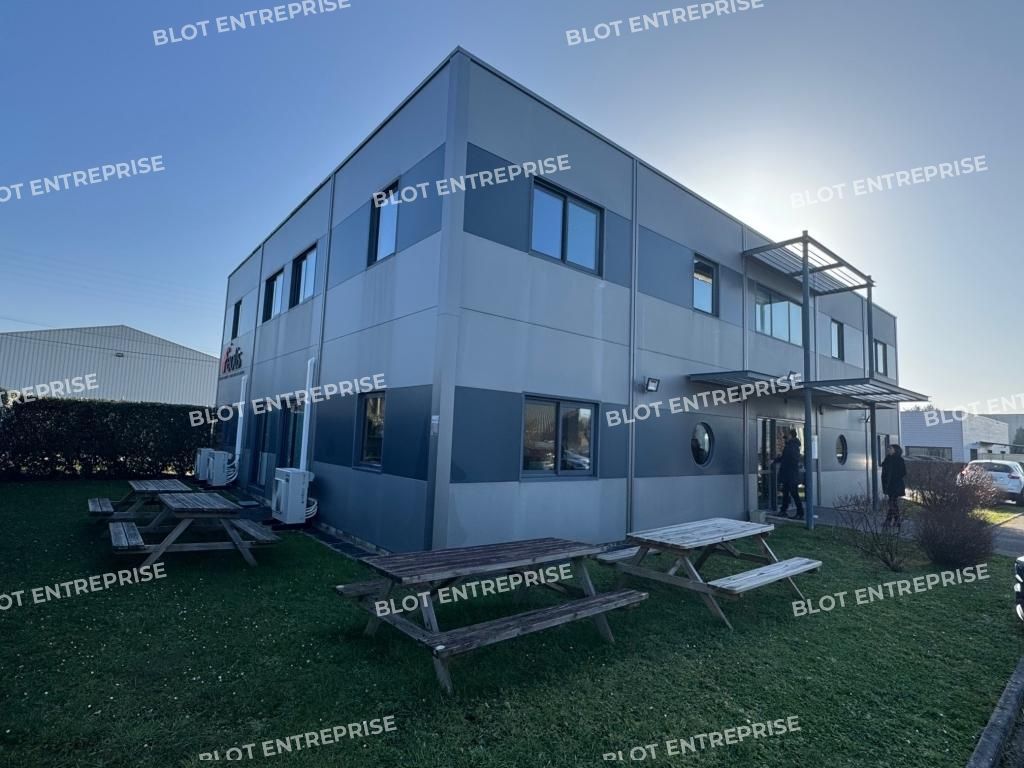 Location bureaux 520 m² non divisibles