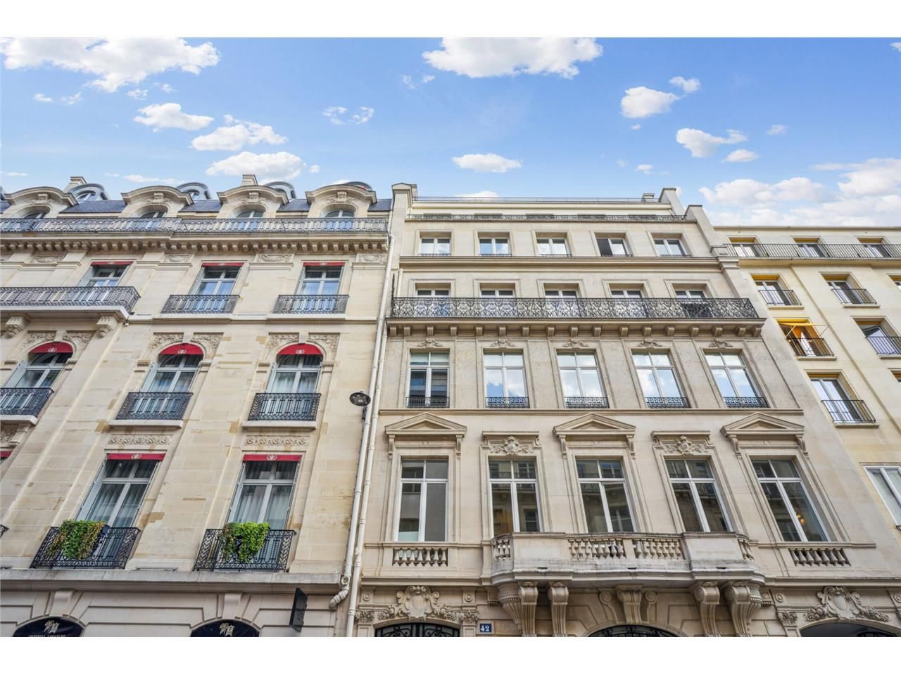 Location bureaux 959.8 m² à Paris