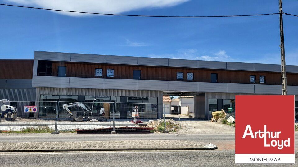 MONTÉLIMAR - À LOUER – LOCAL COMMERCIAL NEUF DE 309 m² - DISPONIBILITÉ IMMÉDIATE