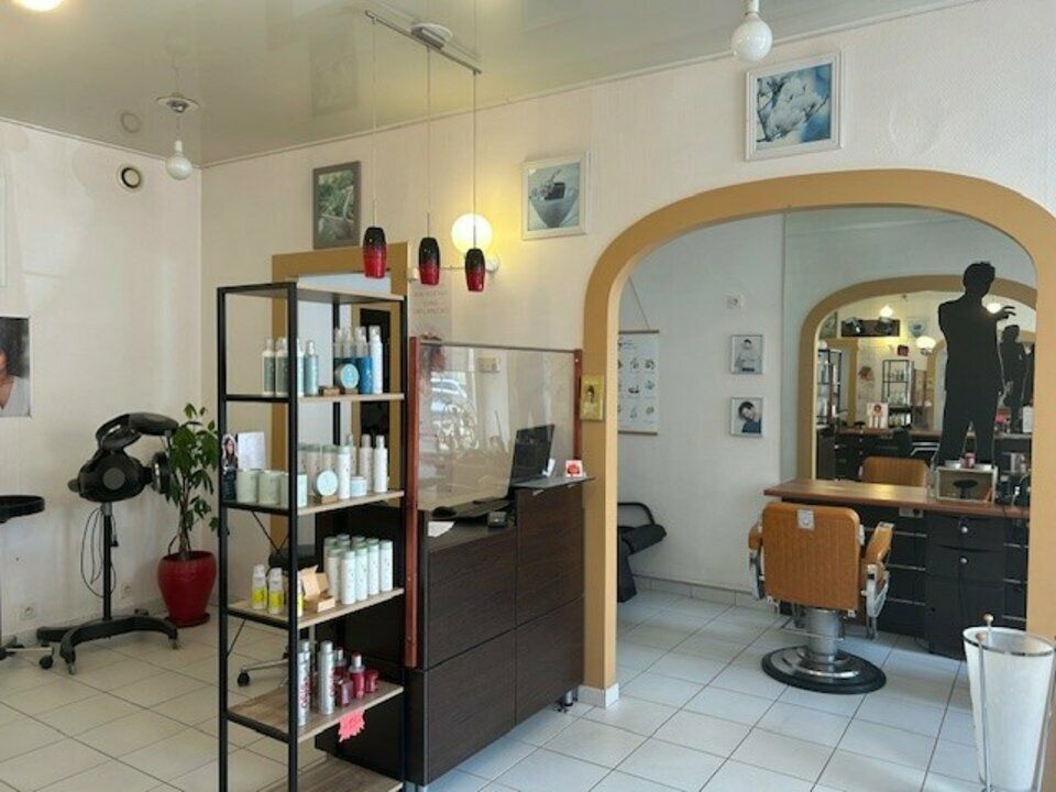 Location local commercial 60 m² non divisibles