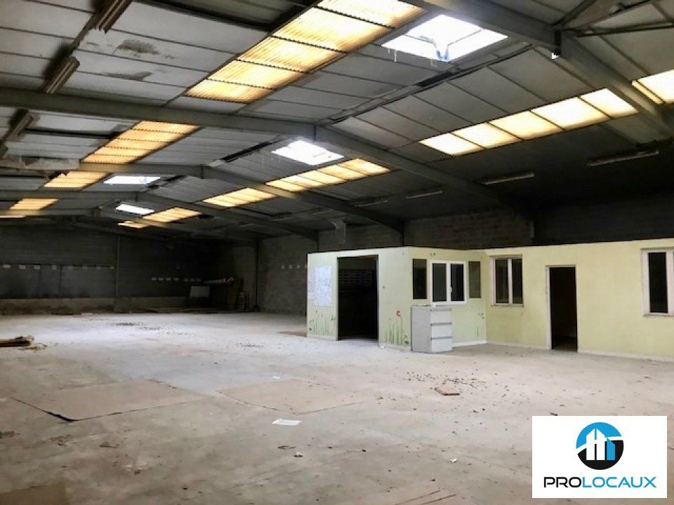 Location local d''activites 644 m² non divisibles