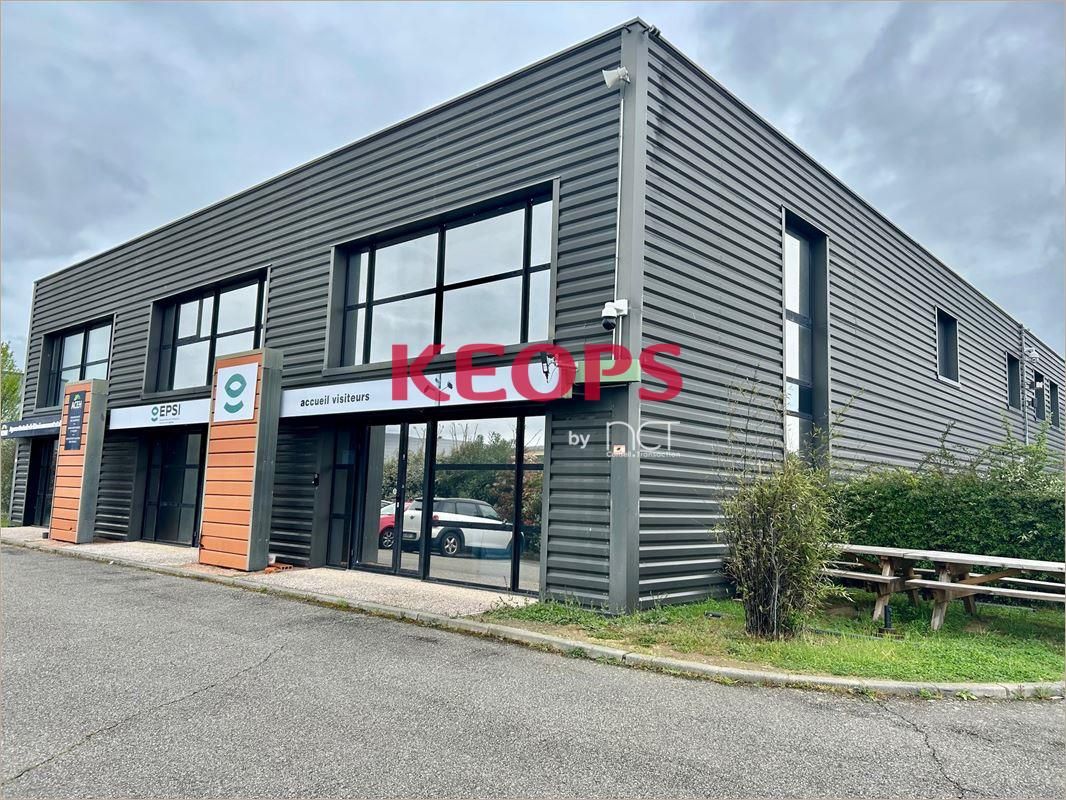 Location Bureaux récents 60 m² non divisibles