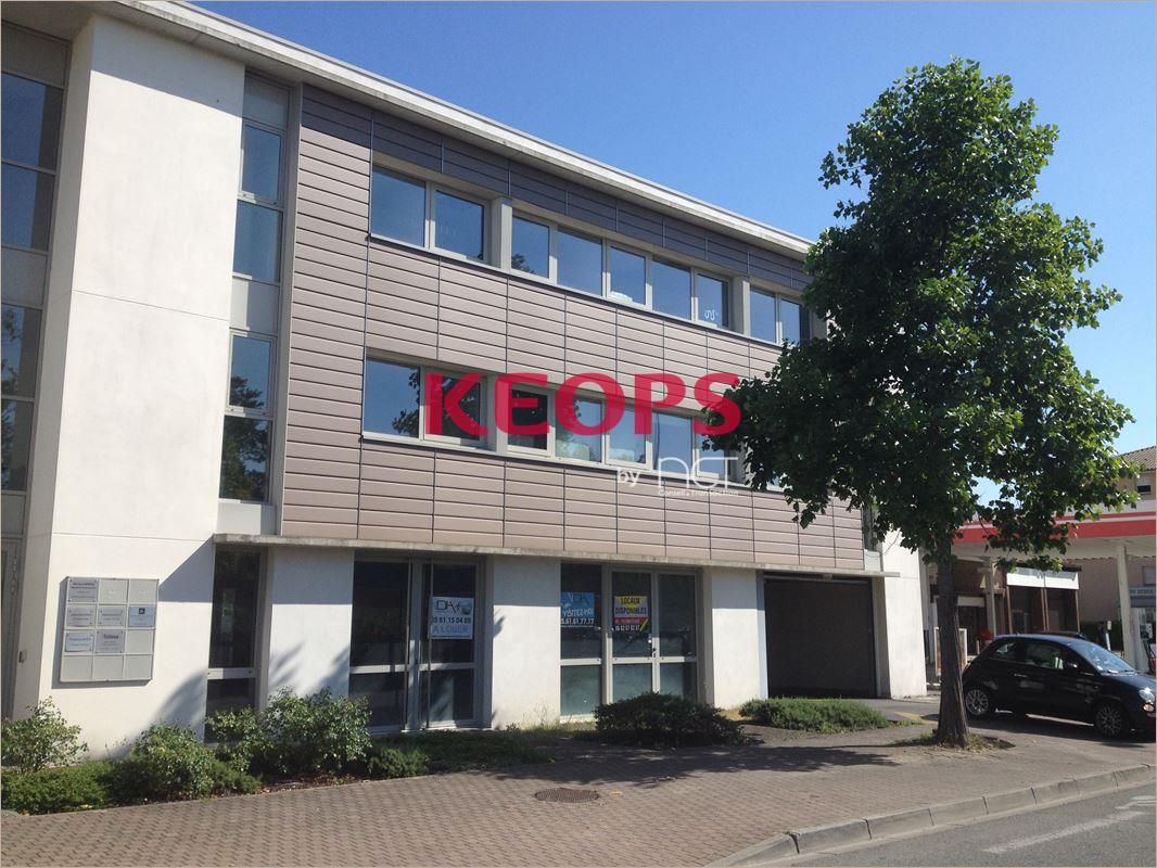 Location Bureaux neufs 327 m² divisibles à partir de 64 m²