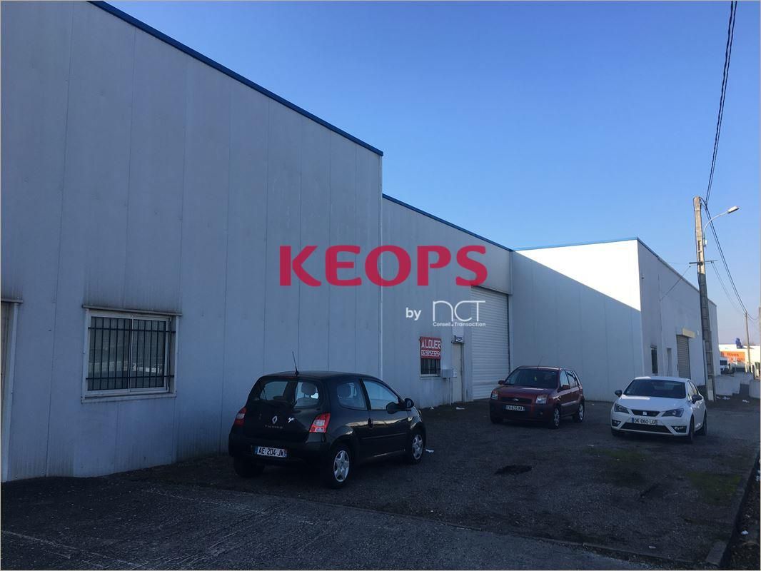 Location Locaux d'activité 840 m² non divisibles
