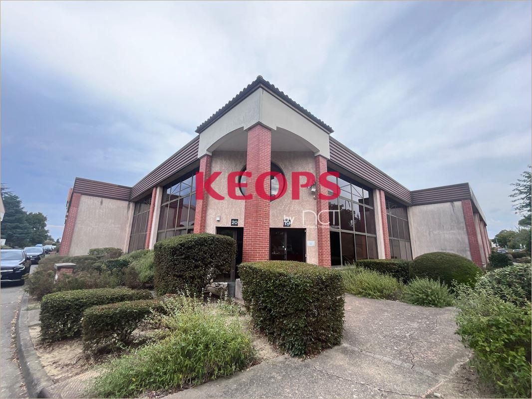 Location Bureaux 1196 m² divisibles à partir de 130 m²