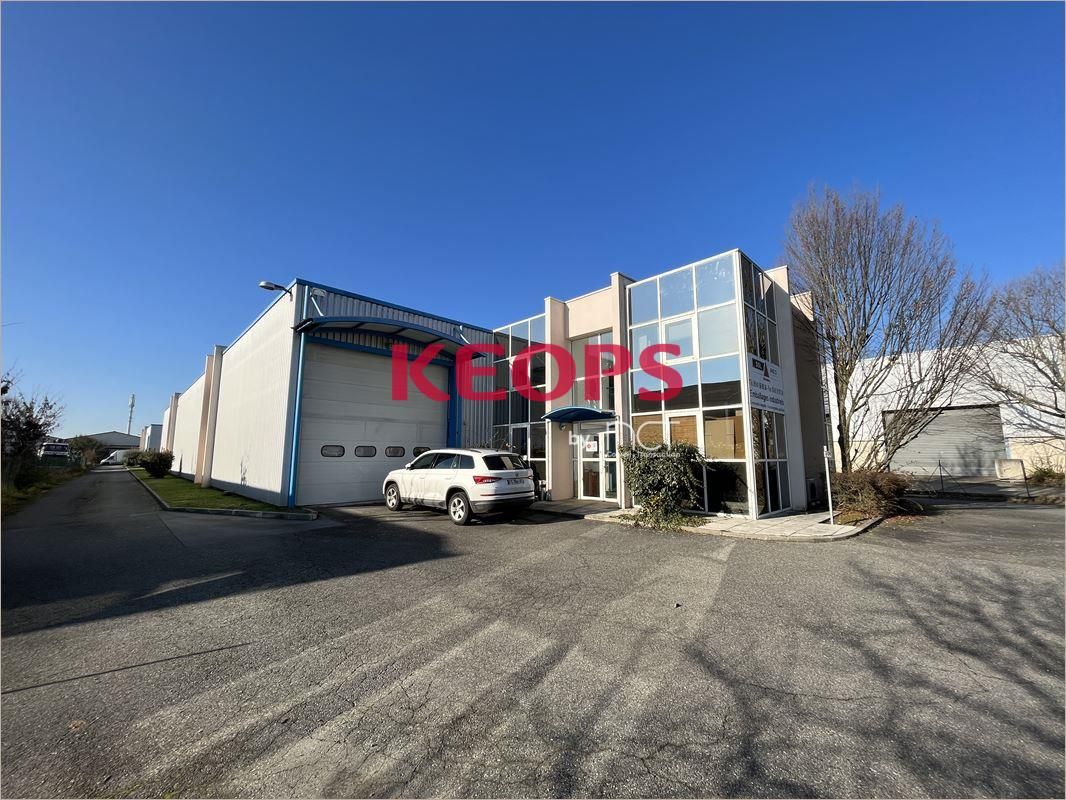 Vente Locaux d'activité 1722 m² non divisibles