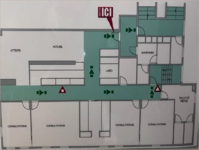 Location Bureaux récents 150 m² non divisibles