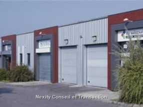 Location Locaux d'activité 100 m² non divisibles