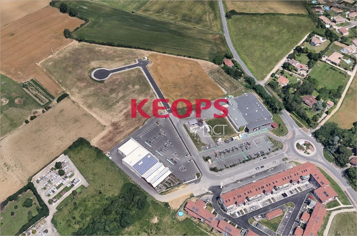 Vente Terrain 2677 m² non divisibles